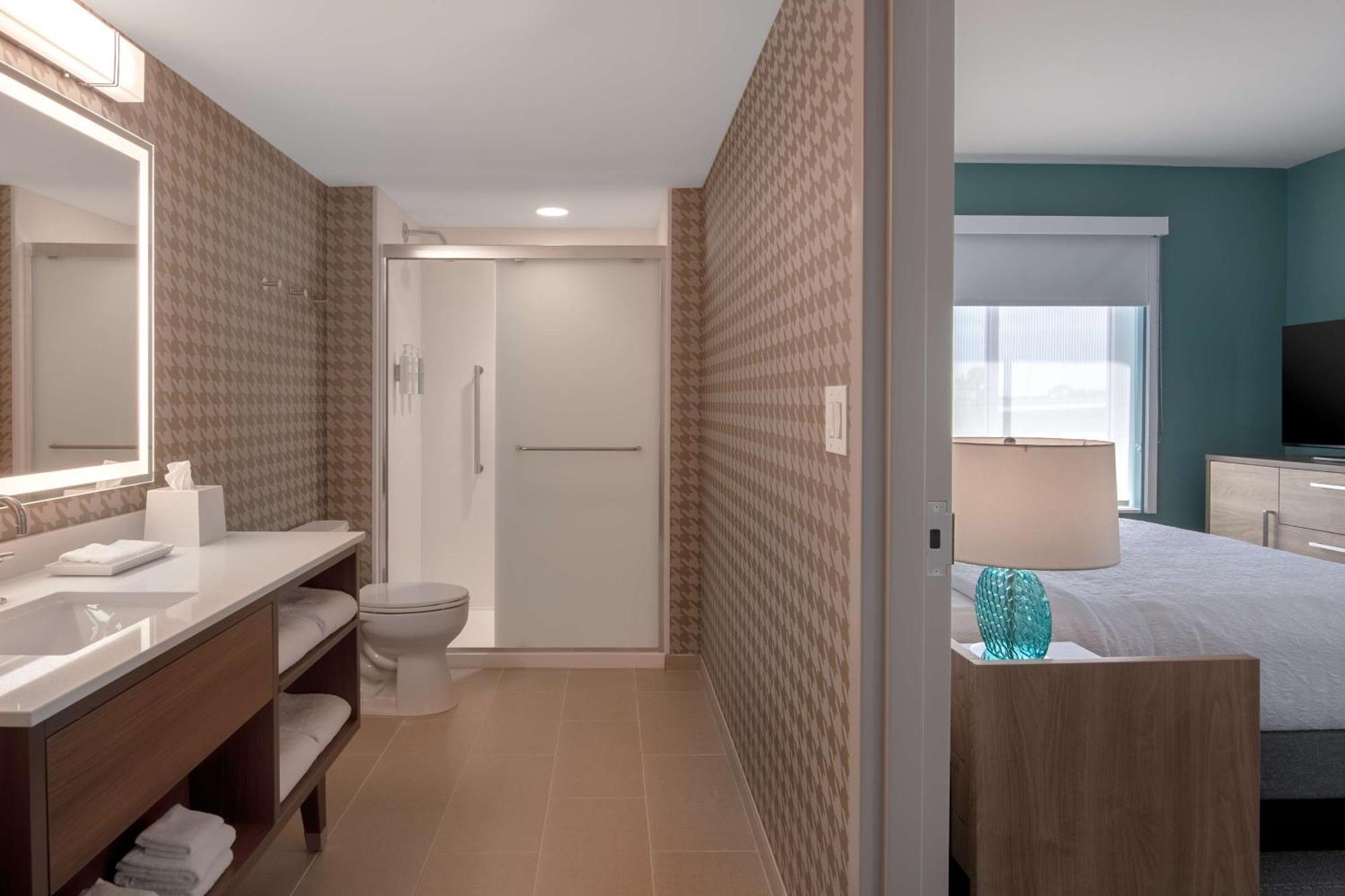 Home2 Suites By Hilton Jacksonville Downtown Exteriör bild